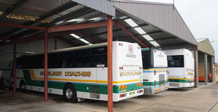 Snowliner Volvo B7R P&D 5109MO & MCA Marathon 5108MO